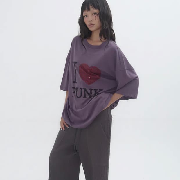 구해요) 익스파이어드걸 반팔 티셔츠 구해요!