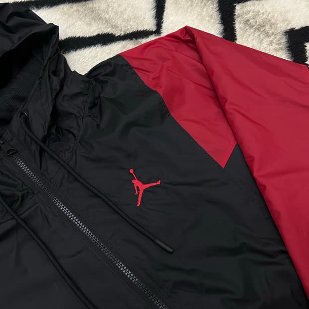 [3XL]나이키조던 에센셜 후드 우븐바람막이