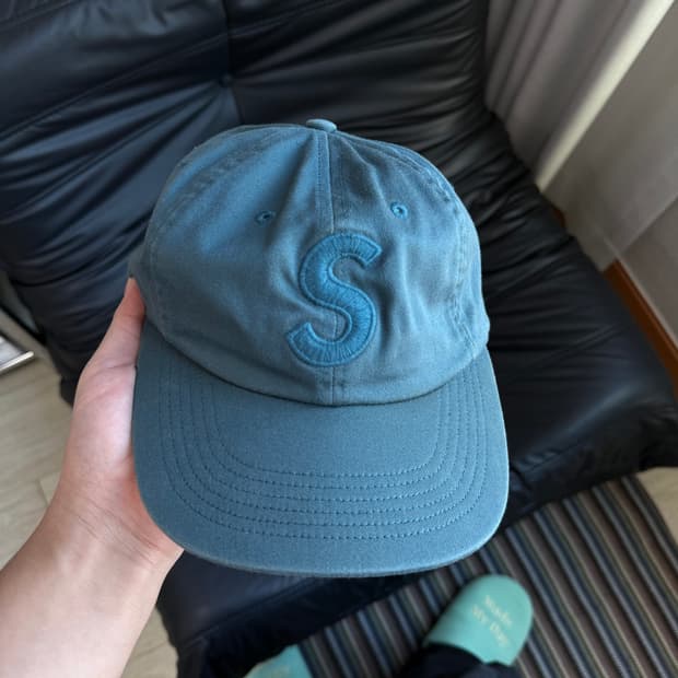 슈프림 tonal s로고 캡