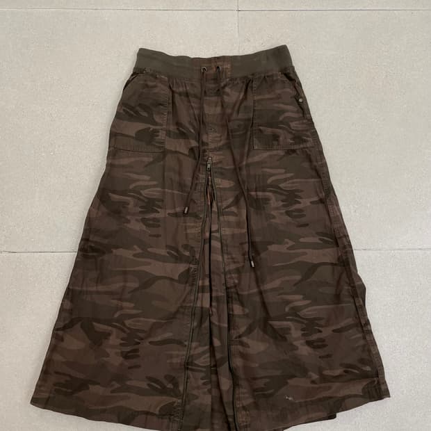 카모 지퍼 롱스커트