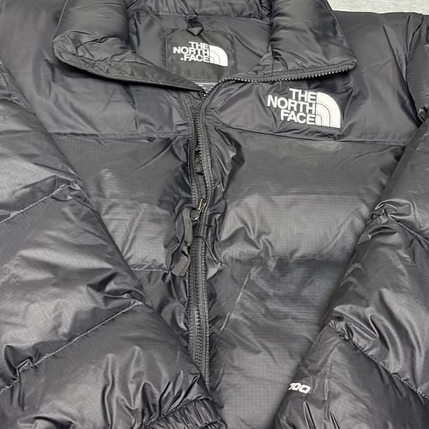 노스페이스 눕시 700 해외판 판매