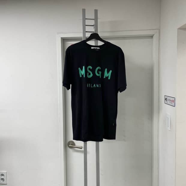 MSGM 블랙 반팔 티셔츠 M