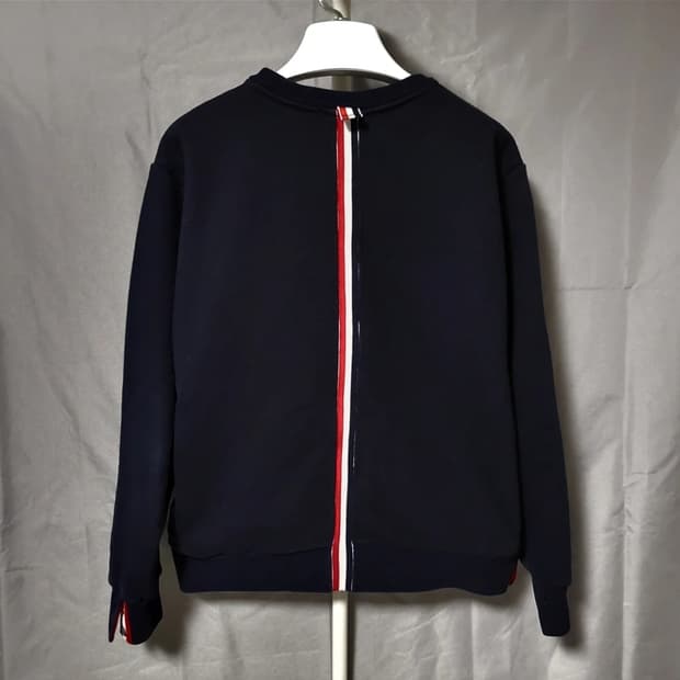 [3 size]톰브라운 백삼선 맨투맨