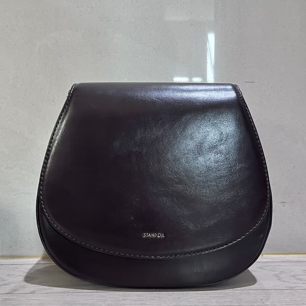 Stand Oil shoulder cross bag 