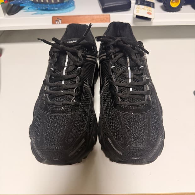 나이키 줌 보메로 5 블랙 메탈릭 실버 265