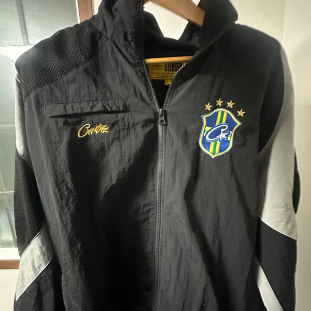 [L] 코르테이즈 올림픽 슈쿠 자켓 브라질 블랙 그레이
