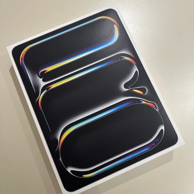 아이패드13프로m5 512기가 셀롤러와이파이 미개봉자급제싸게처분합니다