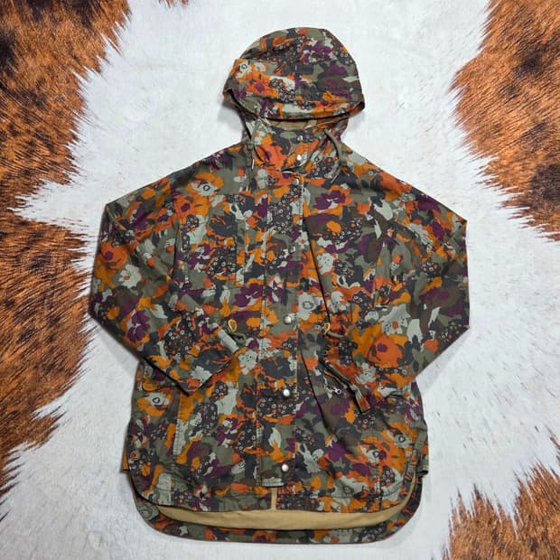 썰스데이 아일랜드 플라워 카모 야상 자켓