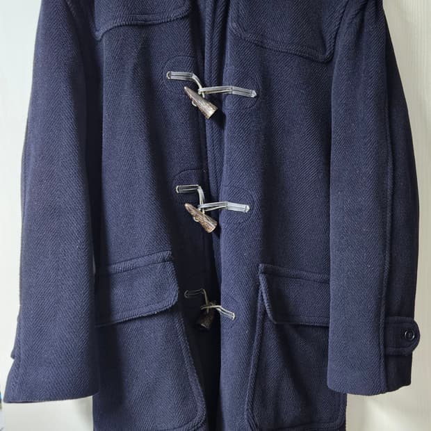 글로버올 킹스턴 usa 36 사이즈 네이비 색상 판매합니다.