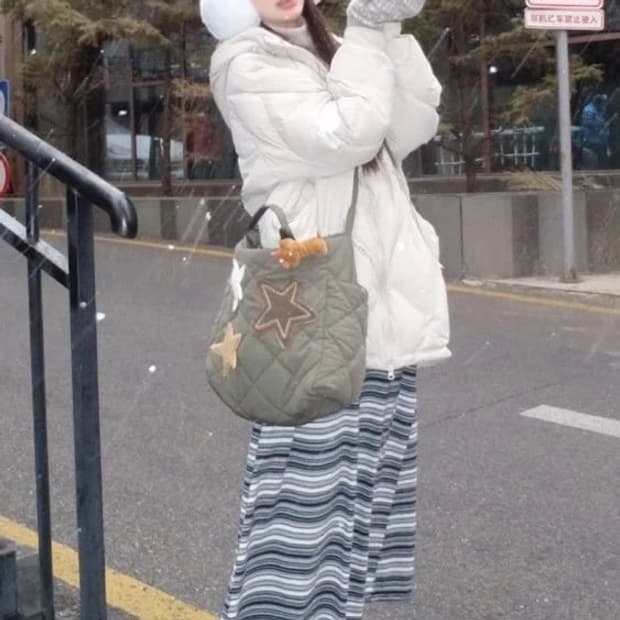 패딩 포함 데일리룩 옷 랜박 랜덤박스 니트 팬츠 빈티지 스커트 코트