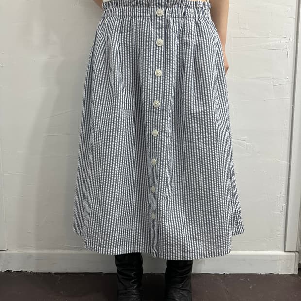 button stripe skirt