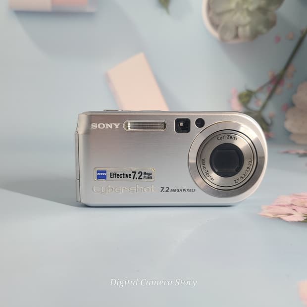소니 사이버샷 dsc-p200 디카 (빈티지 카메라)