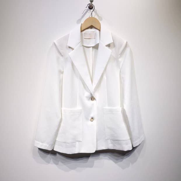 딘트(DINT) 린넨 블레이저 화이트