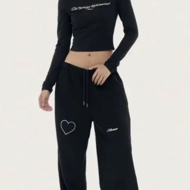 클리시어 디어 클로버 탑