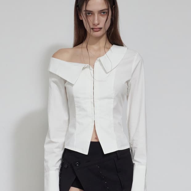 보헤미안서울 ONE SHOULDER SLIM-FIT SHIRT 원숄더셔츠