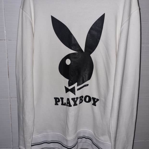 플레이보이 맨투맨