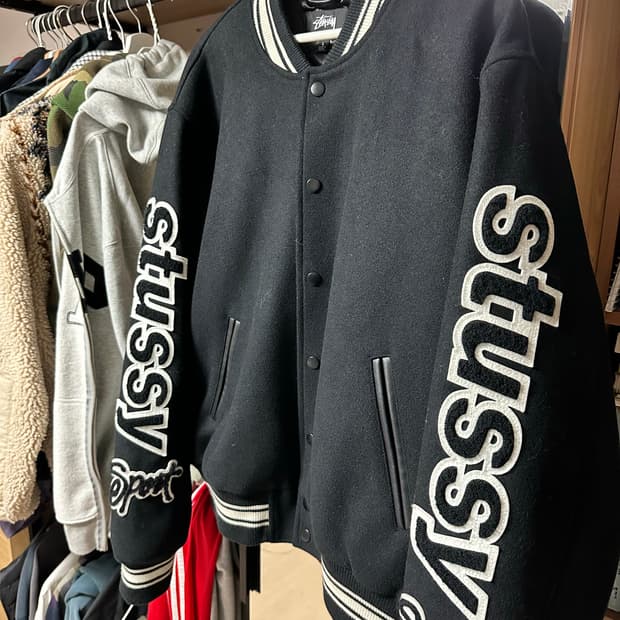 스투시 스포츠 바시티