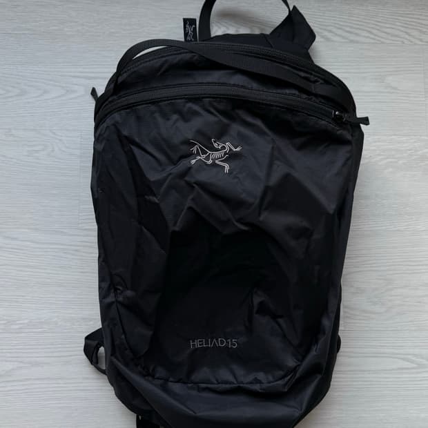 아크테릭스 헬리아드 15 black