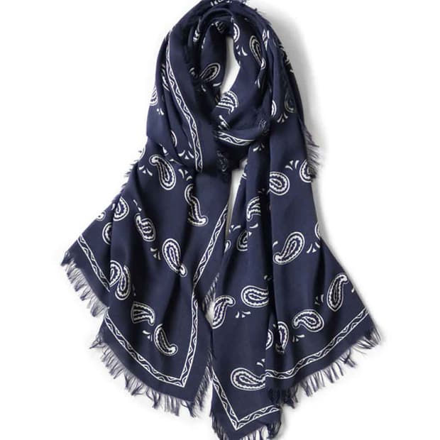 캐피탈 페이즐리 스카프