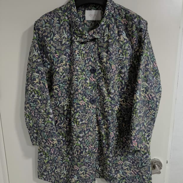 오일릴리 플라워 프린팅 코트 봄자켓