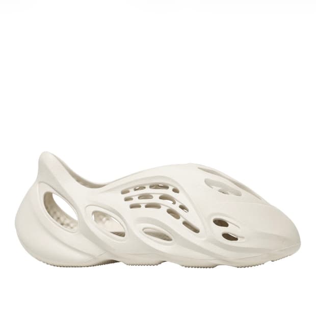 아디다스 이지폼러너 아라랏 295