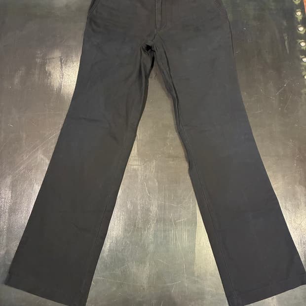 32) 버버리 블랙라벨 부츠컷 치노팬츠 블랙