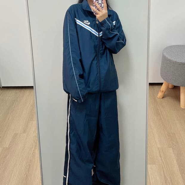 나이키 자수로고 네이비 하늘 사이드라인 바람막이 트레이닝 세트