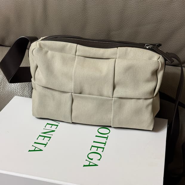 보테가베네타 코튼 크로스백