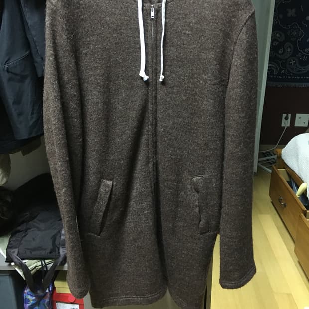 꼼데가르송 옴므 플러스 니트 후드코트