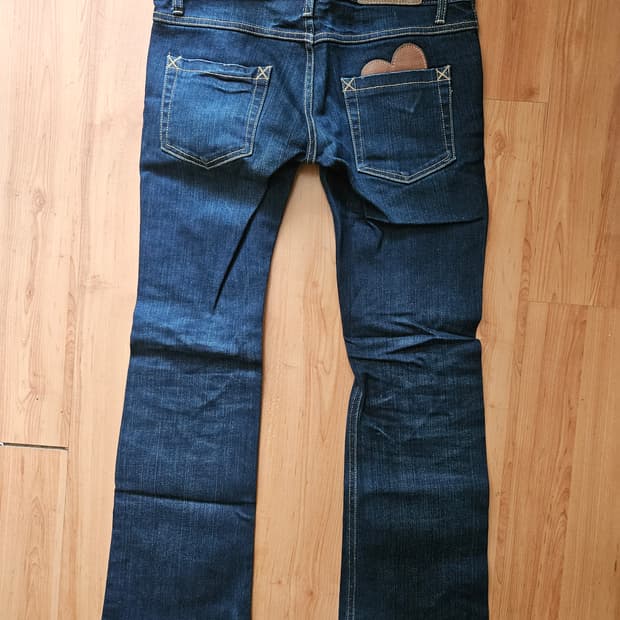 미사용)재팬브랜드 BLUE BLUE  하트패치 데님 청바지.블루블루
