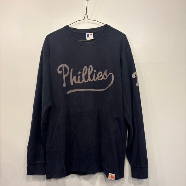 UNIQLO x MLB Phillies Raglan Sleeve