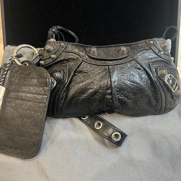 [정품/중고] 발렌시아가 르 카골 XS 슬링백