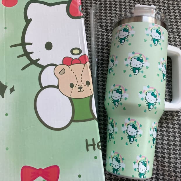 헬로키티 텀블러