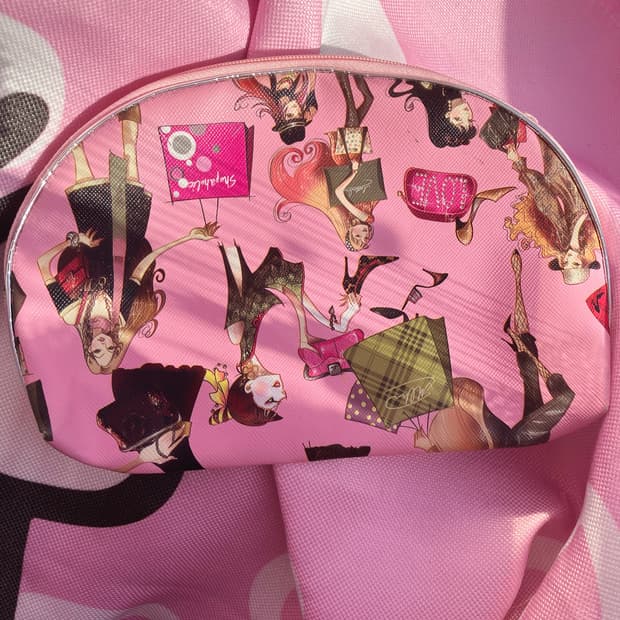 2000s 일러스트 파우치