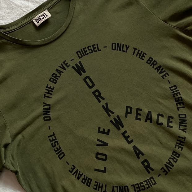 DIESEL 디젤 PEACE LOGO T-shirt