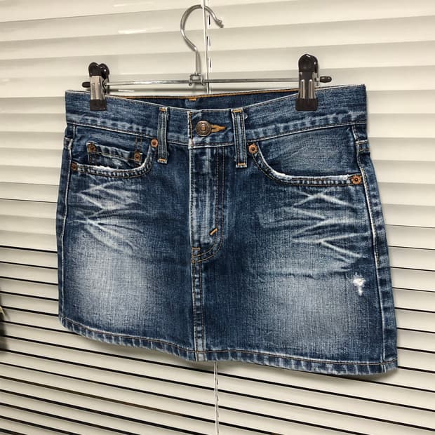 리바이스 숏스커트