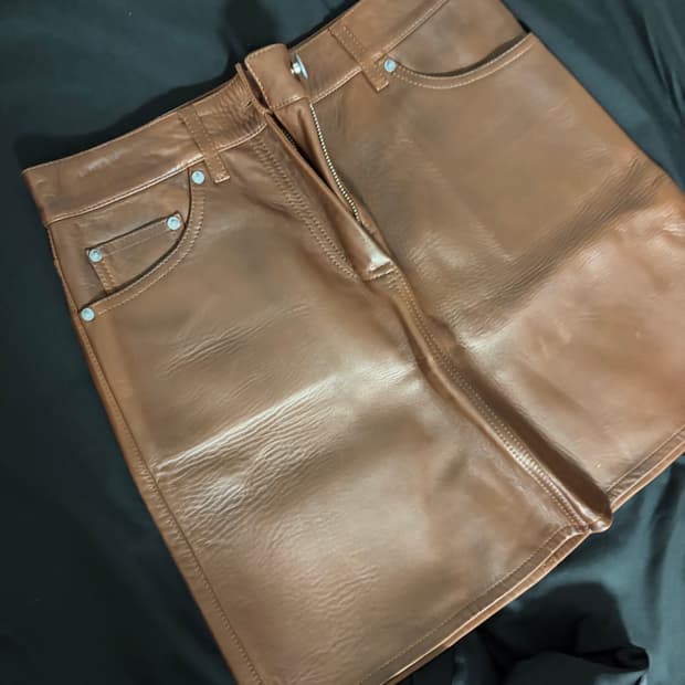 CalvinKlein 가죽스커트