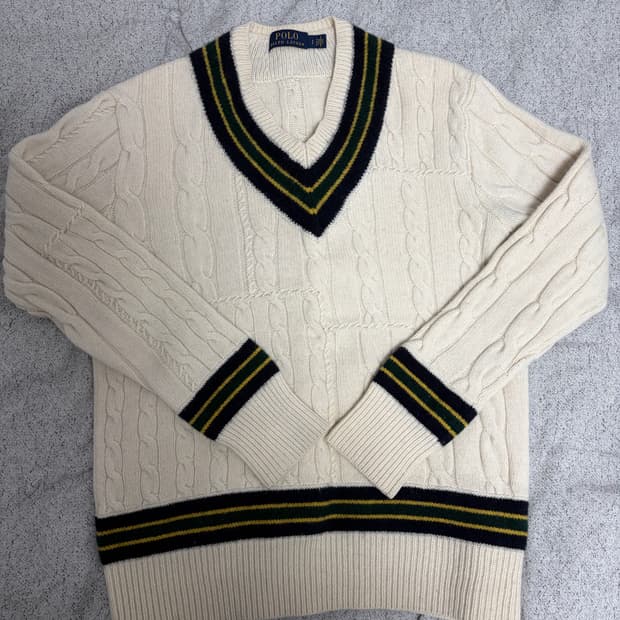 폴로 울 캐시미어 케이블 크리켓 니트 S 판매합니다.