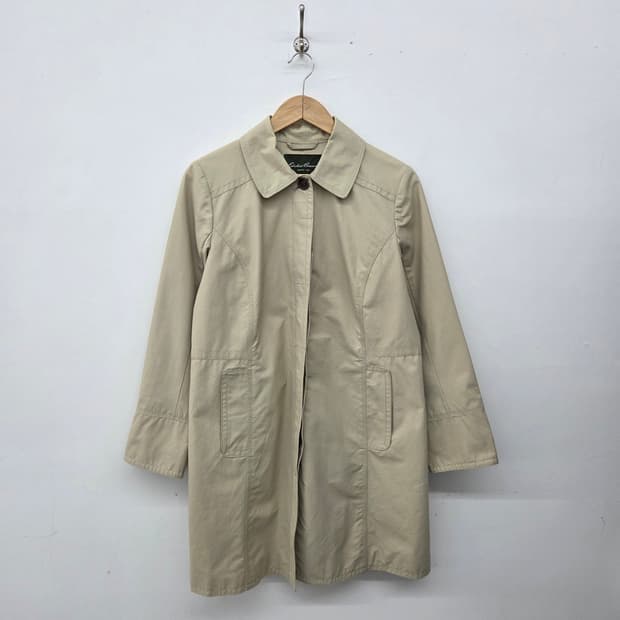 에디바우어 베이지색 여성 트렌치코트 m