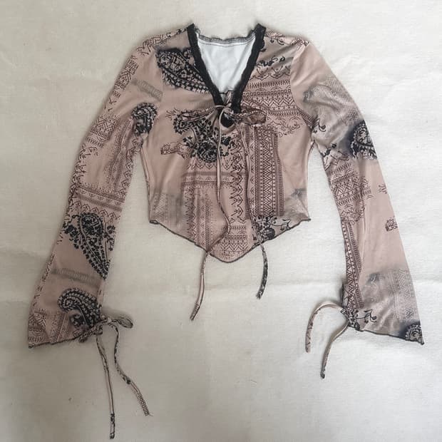 페이즐리 레이스 스트랩 블라우스