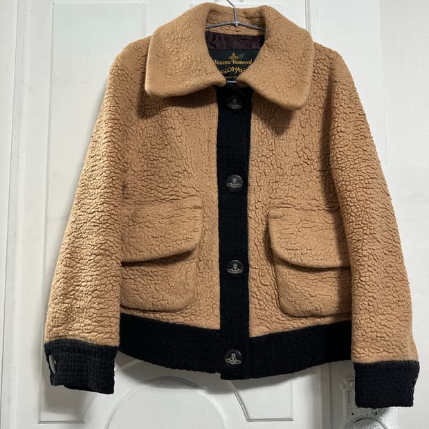 비비안웨스트우드 앵글로매니아 부클레 자켓