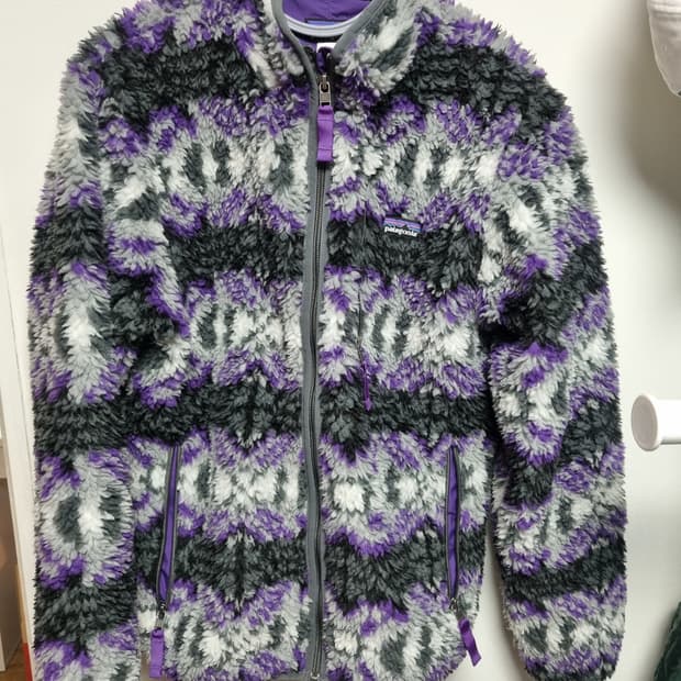 파타고니아 레트로 자켓 퍼플