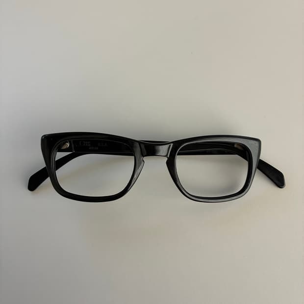 Criss optical apolo(60s)