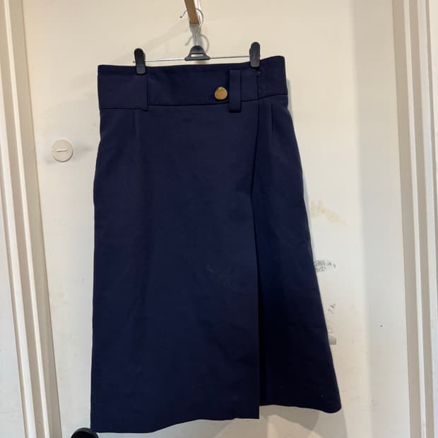 타라자몽 랩스커트