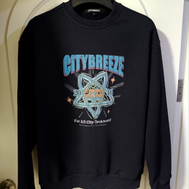 M 시티브리즈 오버핏 맨투맨