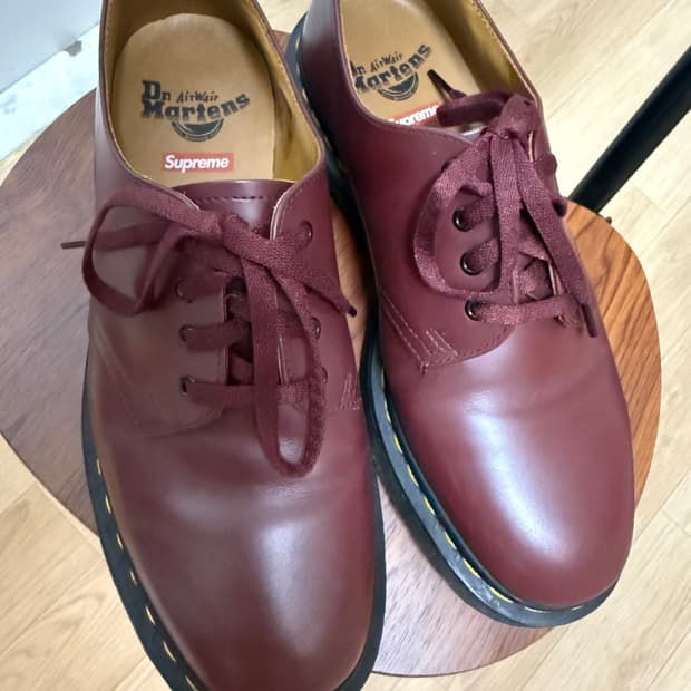 닥터마틴 x 슈프림 스미스 체리레드(4홀, 1461 쉐입)