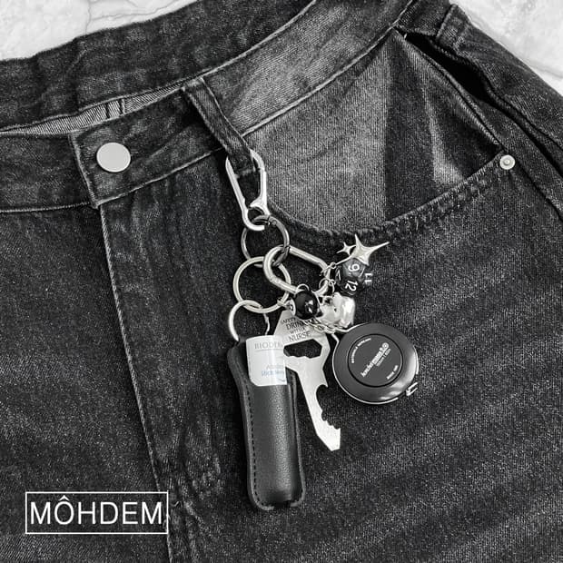 [Unisex] 립밤 3종 키링 열쇠고리 블랙