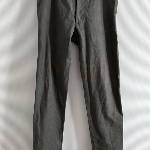 Label Under Construction pants