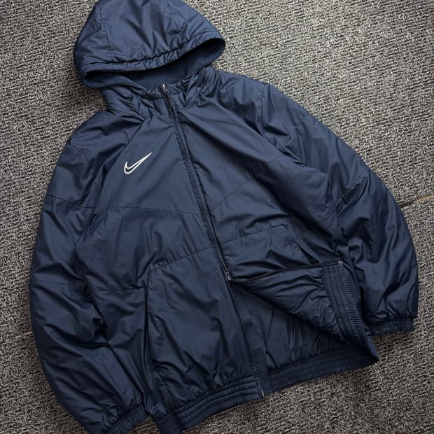 나이키 스우시 드라이핏 인슐레이션 바람막이 점퍼 2199
