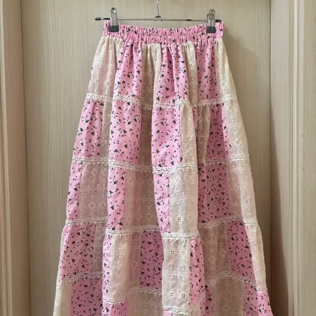 연핑크 패치스커트